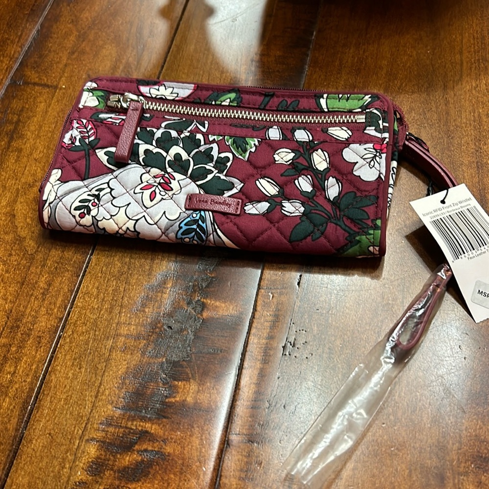 Wristlet, floral